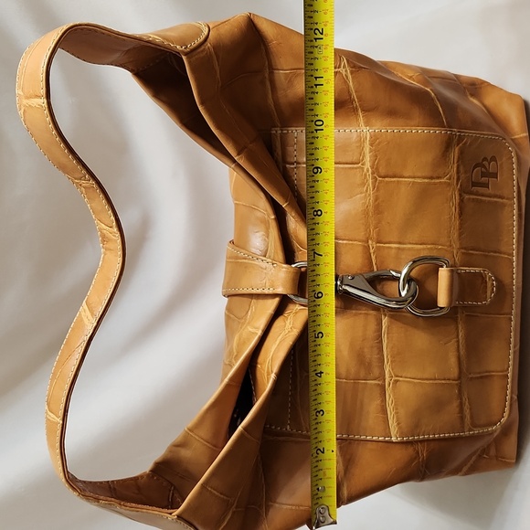 Dooney & Bourke Tan Croc Embossed Leather Shoulder Bag - Picture 8 of 16